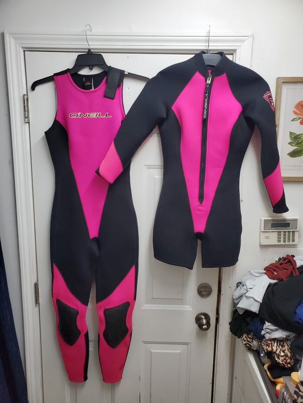 O'Neill Pink & Black Women's Wetsuit Set Size 10